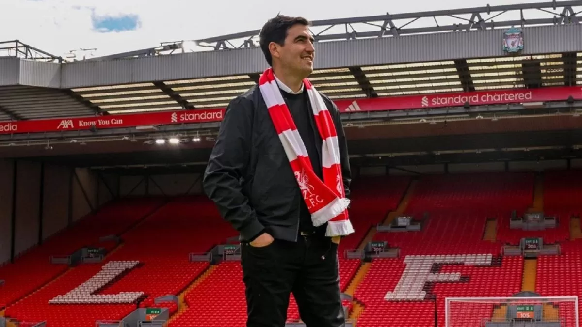 Andoni Iraola resmi menjadi pelatih kepala Liverpool FC gantikan Arne Slot. (Liverpool FC)
