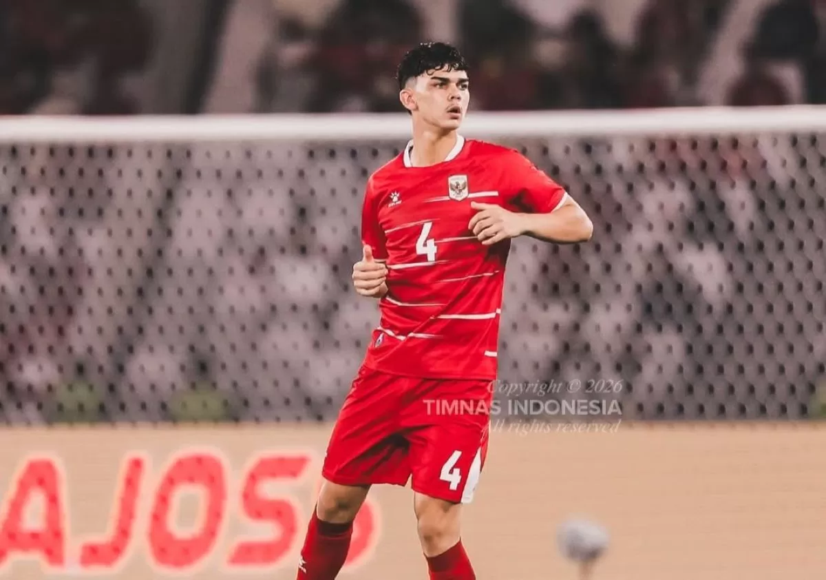 Mathew Baker jalani debutnya di laga internasional melawan Oman. (@timnasindonesia)