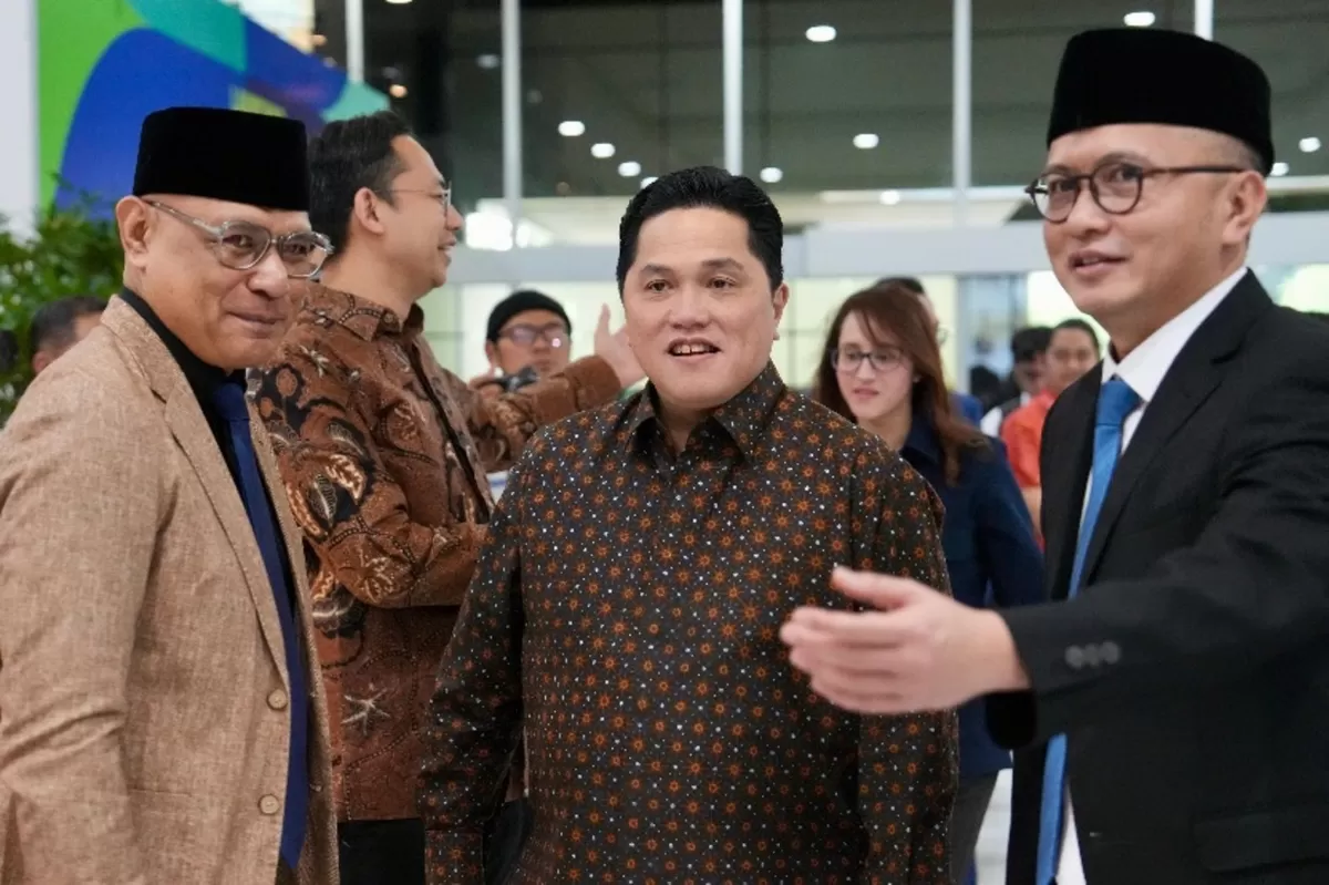 Menpora Erick Thohir mengimbau dan mengajak para kepala daerah di seluruh Indonesia untuk menggelar nonton bareng (nobar) Piala Dunia 2026 gratis dan serentak di daerah masing-masing.