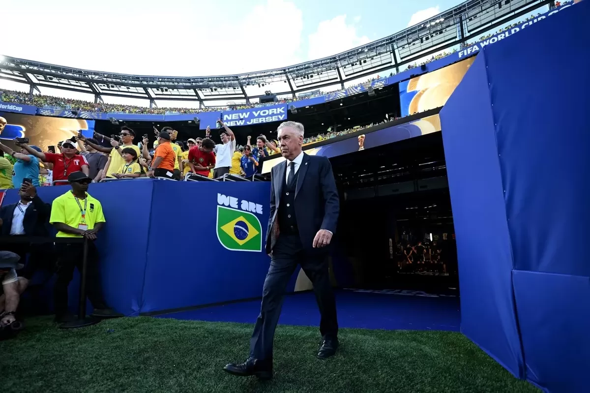 Carlo Ancelotti mengakui penampilan babak pertama yang tidak seimbang dan gugup.