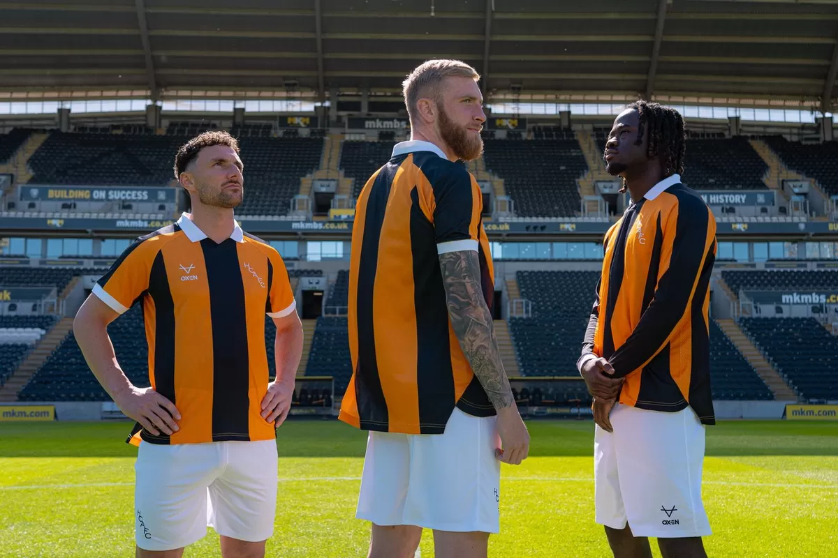 Hull City perkenalkan jersey kandang terbarunya untuk Liga Primer 2026/27. (Hull City)