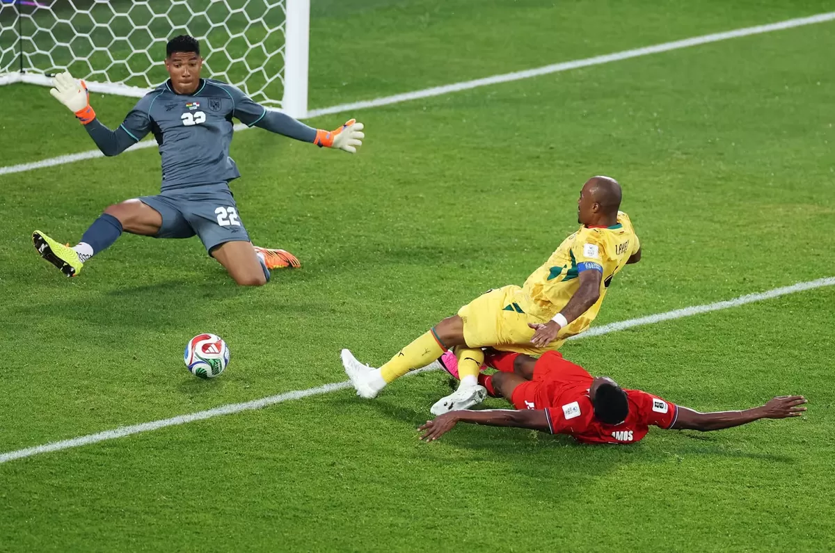 Caleb Yirenkyi mencetak gol di menit akhir untuk membawa kemenangan Ghana atas Panama.