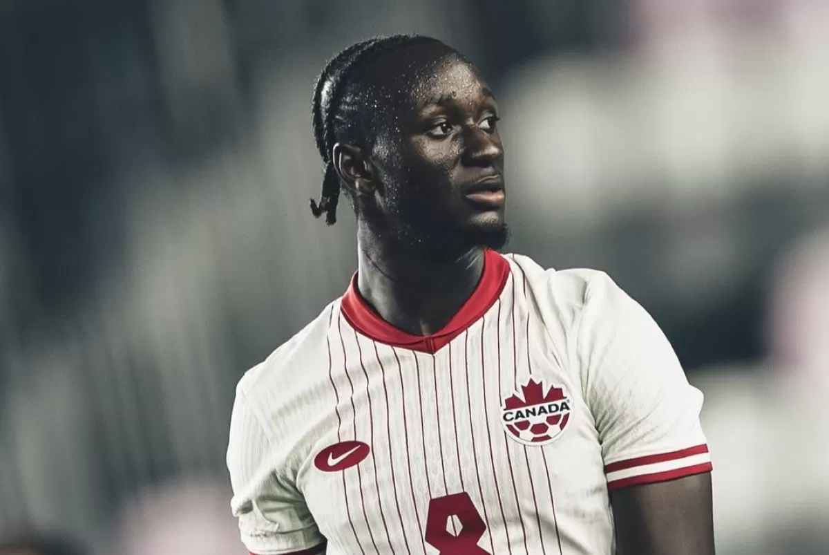 Ismael Kone gelandang Timnas Kanada yang bermain untuk klub Sassuolo.  (@canmnt)