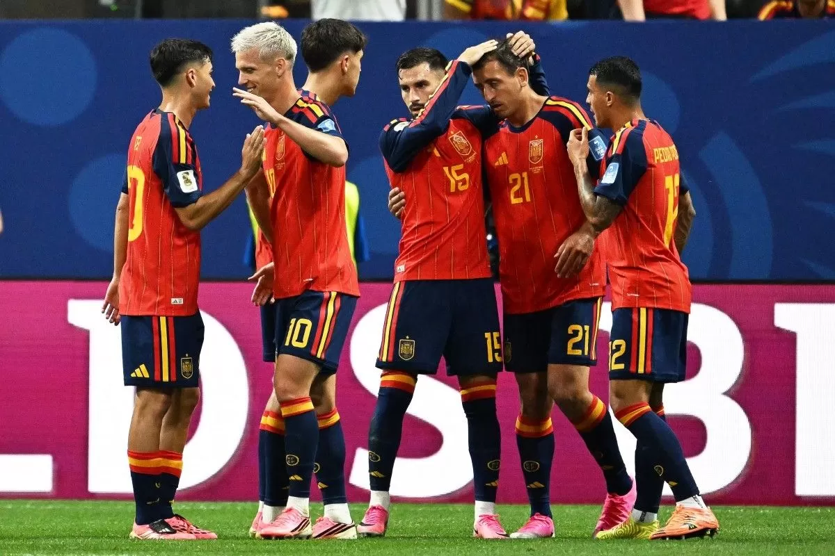 Selebrasi skuad Spanyol usai bobol gawang Arab Saudi di Piala Dunia 2026. (AFP)