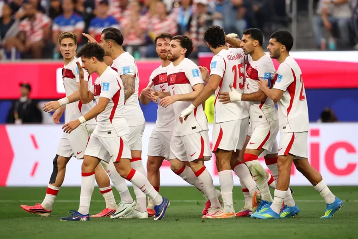 Skuat Turki saat menundukkan Amerika Serikat 3-2 di Piala Dunia 2026. (FIFA)