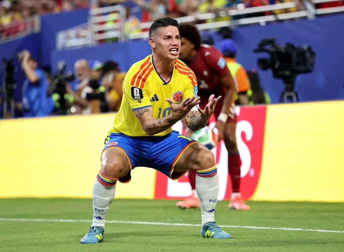 James Rodriguez menjadi pemain senior Kolombia yang berpengaruh.
