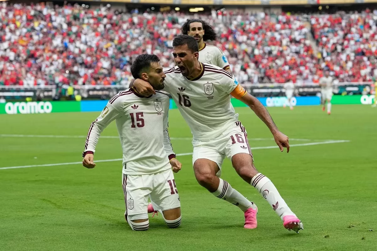 Meskipun melakukan banyak perubahan pada susunan pemain mereka, Spanyol tetap mengalahkan Uruguay 1-0 dalam pertandingan terakhir babak penyisihan grup Piala Dunia 2026. (fifa)