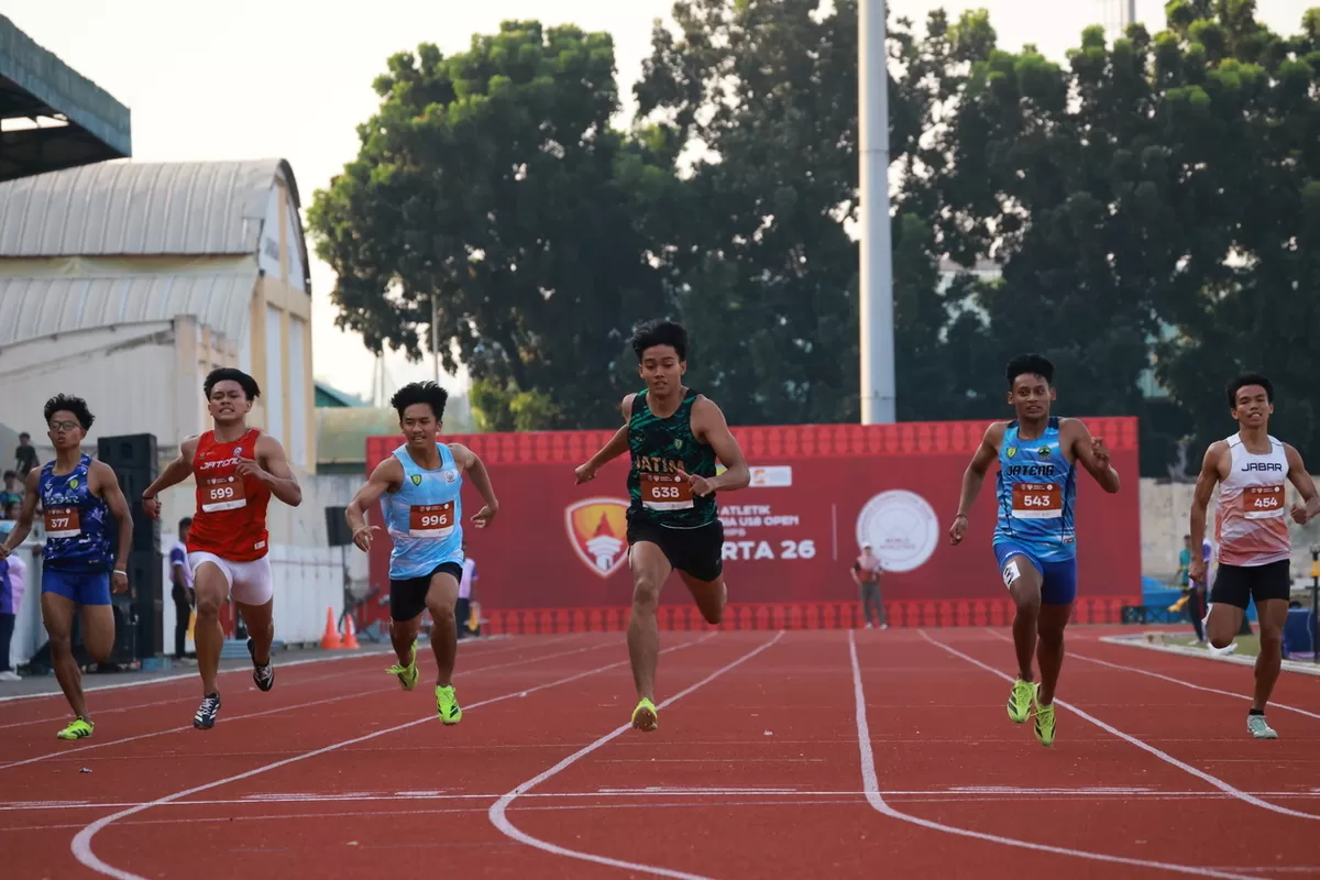Peserta Kejurnas Atletik Indonesia 2026 di Stadion Rawangun pekan lalu. Tiga atlet muda lolos limit dunia menuju World Athletics U20 Championships di Oregon, Amerika Serikat, Agustus mendatang.