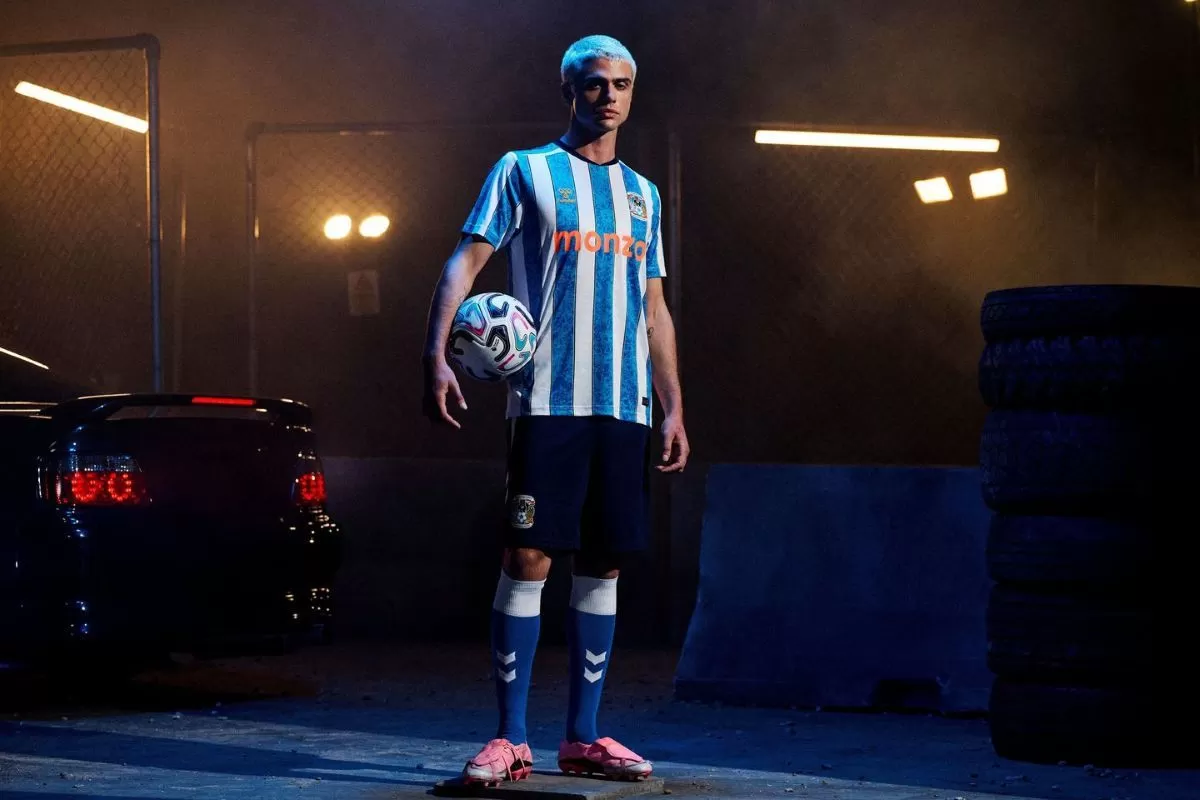 Coventry City luncurkan jersey terbaru untuk Liga Primer 2026/27. (Coventry City)