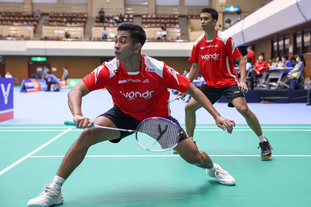 Ganda putra muda Indonesia  Unggulan keenam, Muhammad Rizki Mubarrok/Raihan Daffa Edsel Pramono amankan tiket 16 besar Kejuaraan Asia Junior 2026 (Individu), usai menang di babak pertama, 2 Juli 2026.