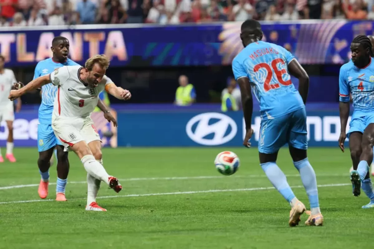 Kane mencetak gol kelimanya di Piala Dunia 2026. Ia menyumbangkan dua gol saat melawan DR Kongo, di babak 32 besar yang berlangsung di Atlanta Stadium, Rabu, 1 Juli 2026 WIB.