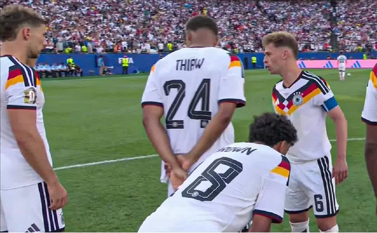 Leon Goretzka tak berani mengambil eksekusi tendangan penalti.