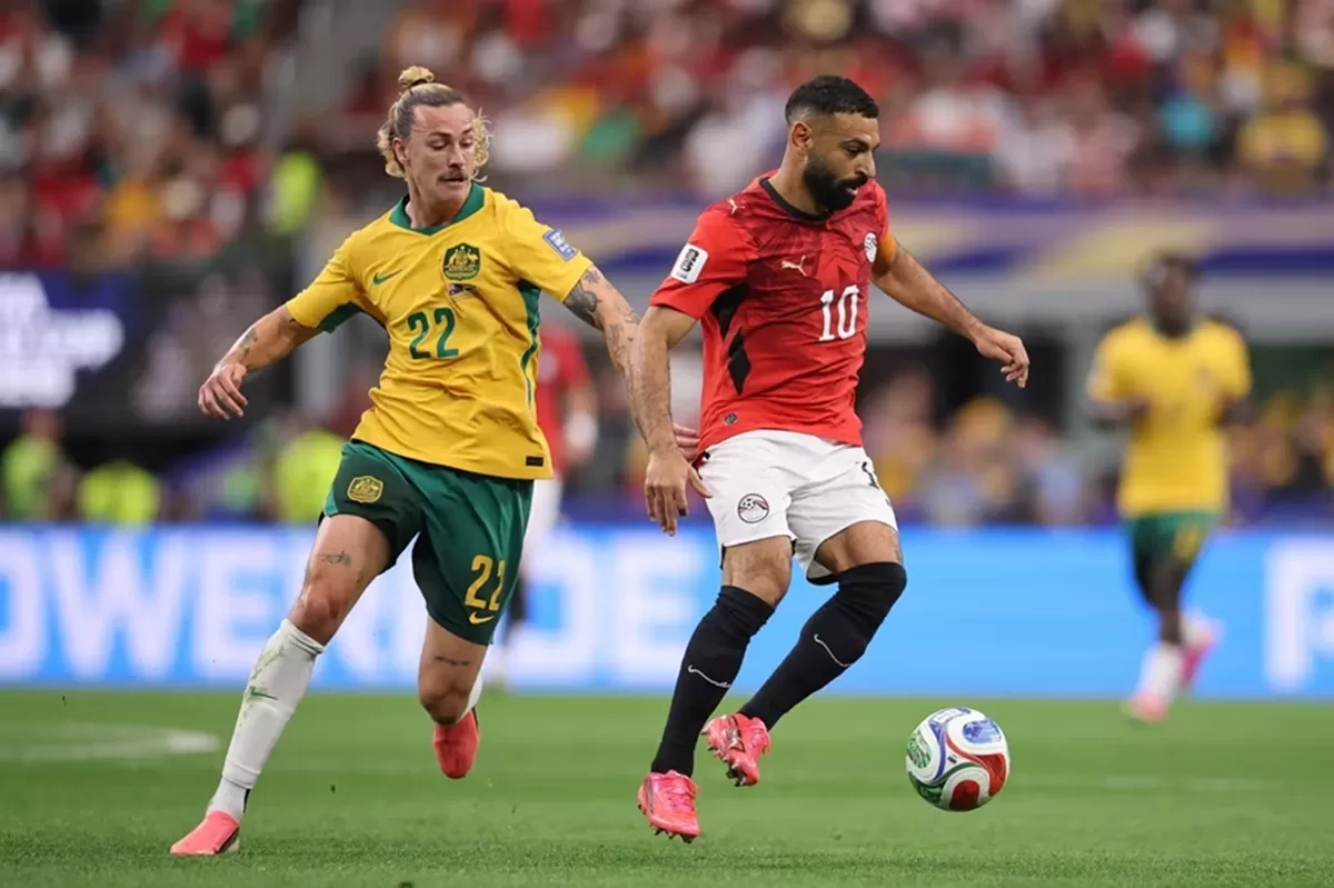 Mesir singkirkan Australia 4-2 lewat adu penalti setelah bermain imbang 1-1.  (FIFA)