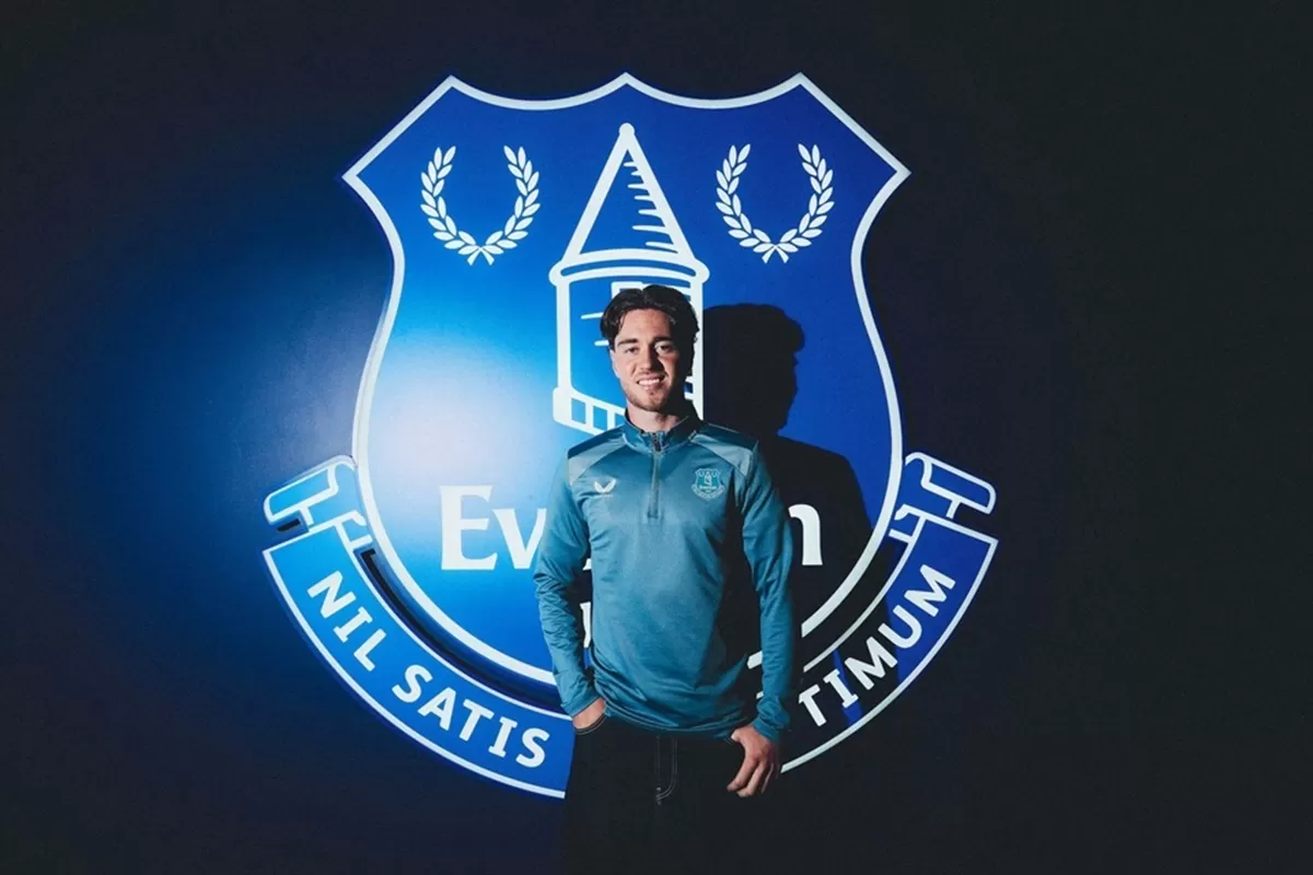 Hayden Hackney berlabuh di Everton untuk durasi lima tahun. (Everton FC)