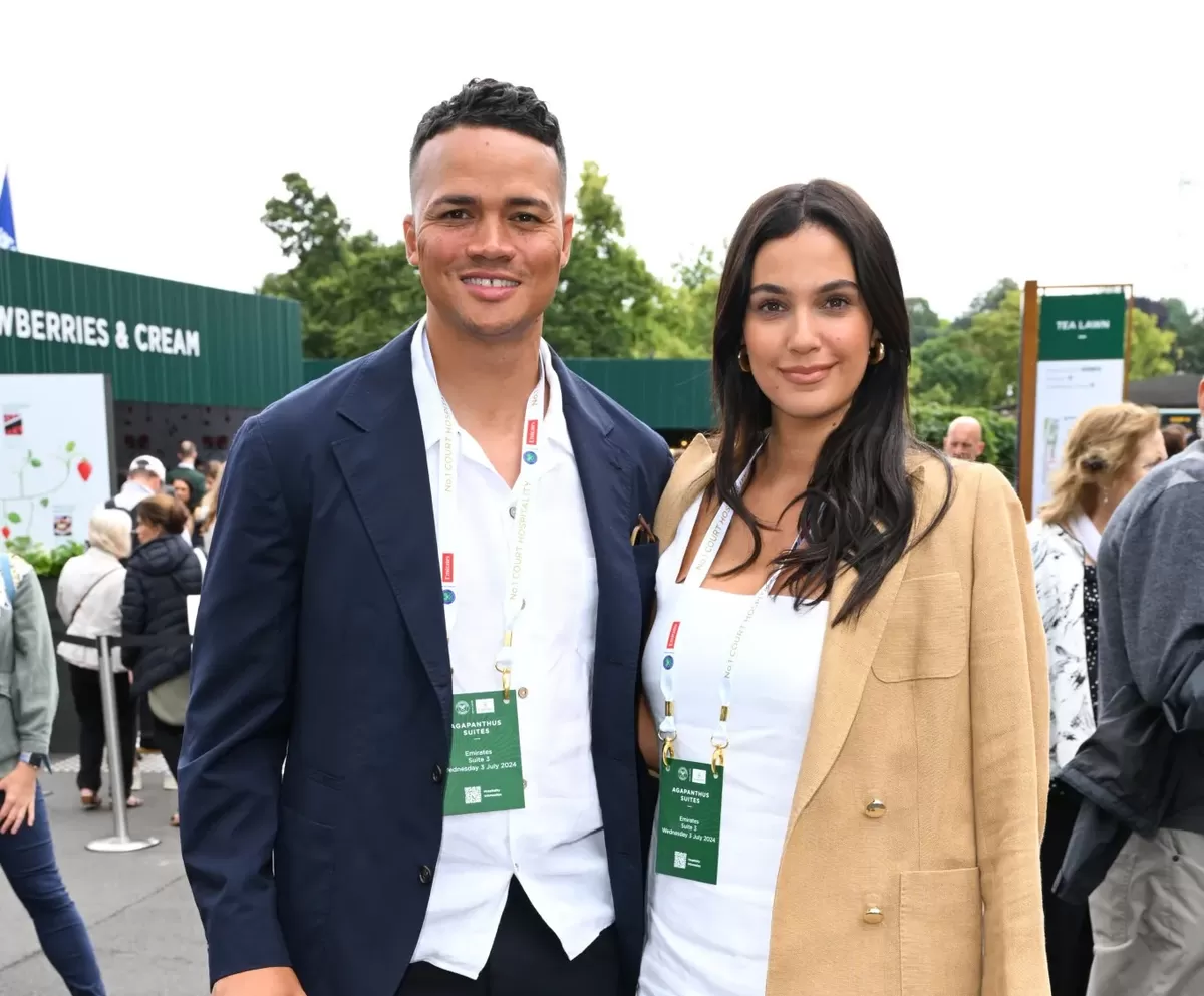Jermaine Jenas berselisih dengan Kate Garraway di acara Good Morning Britain di ITV.