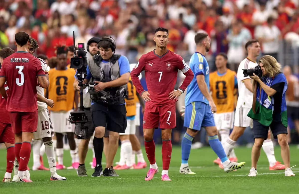 Cristiano Ronaldo harus menelan kekecewaan di akhir karier. 