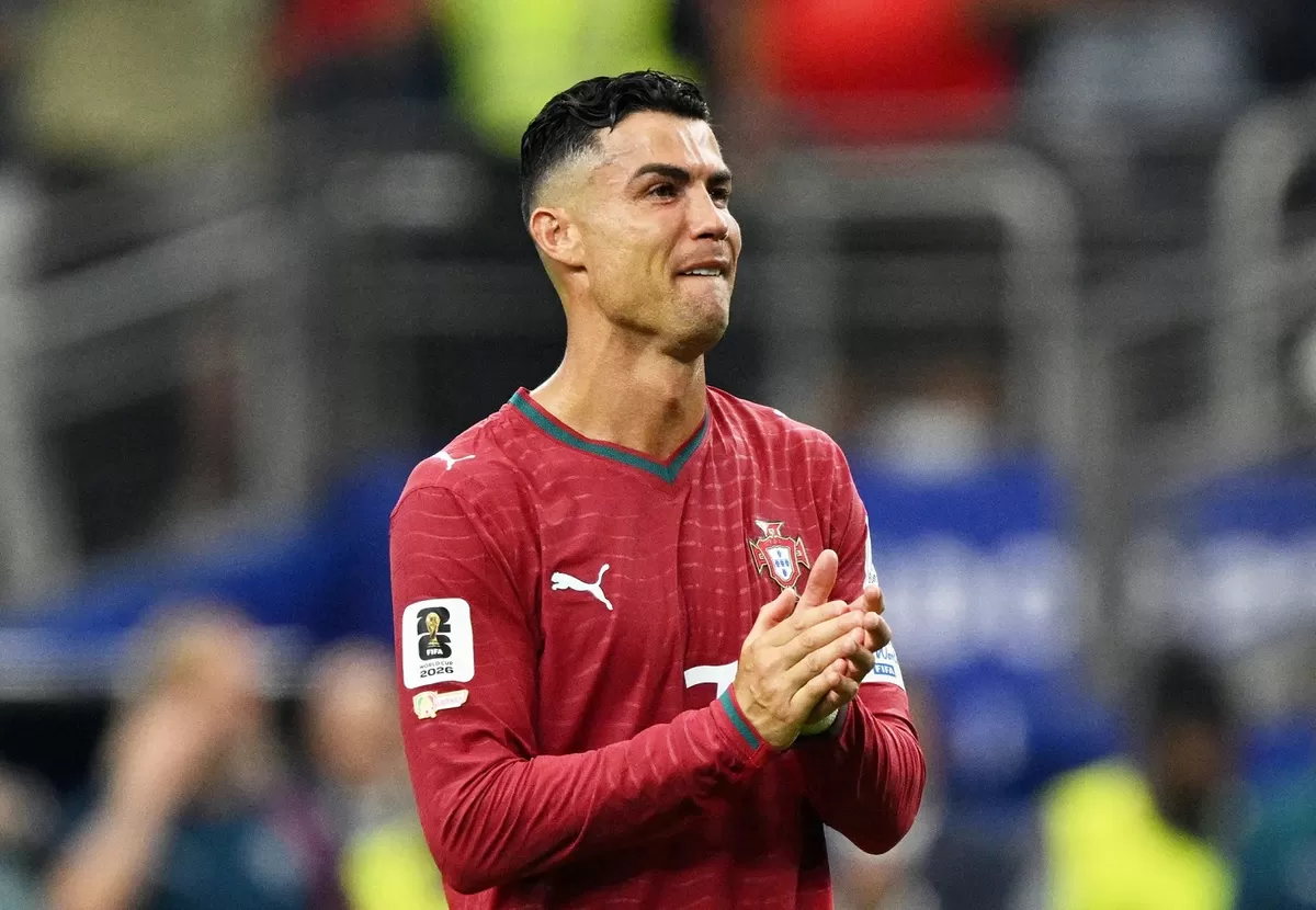 Cristiano Ronaldo menangisi kegagalan Portugal di Piala Dunia.