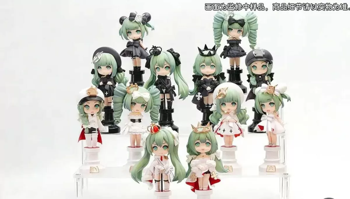 koleksi terbaru bertema Hatsune Miku membuktikan bahwa papan 64 petak juga bisa tampil lebih hidup dan penuh warna berkat sentuhan desain yang unik. 