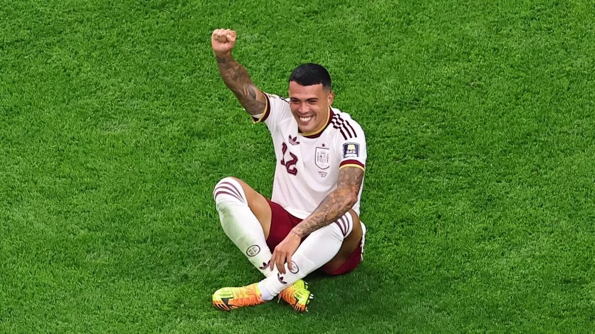 Pemain Spanyol Pedro Porro melakukan selebrasi usai bobol gawang Prancis di semifinal Piala Dunia 2026.