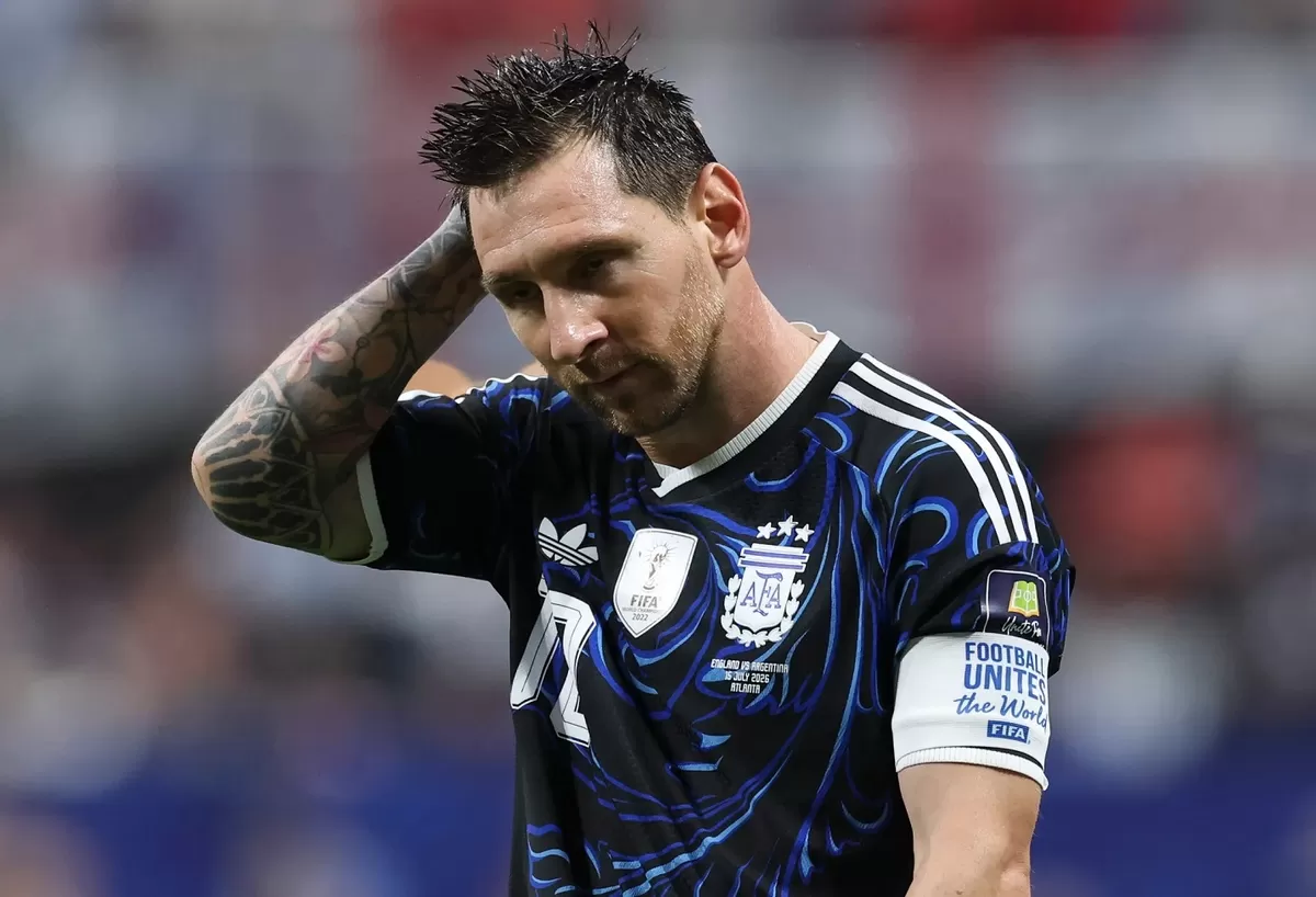 Argentina memiliki seorang 'santo' bernama Lionel Messi.