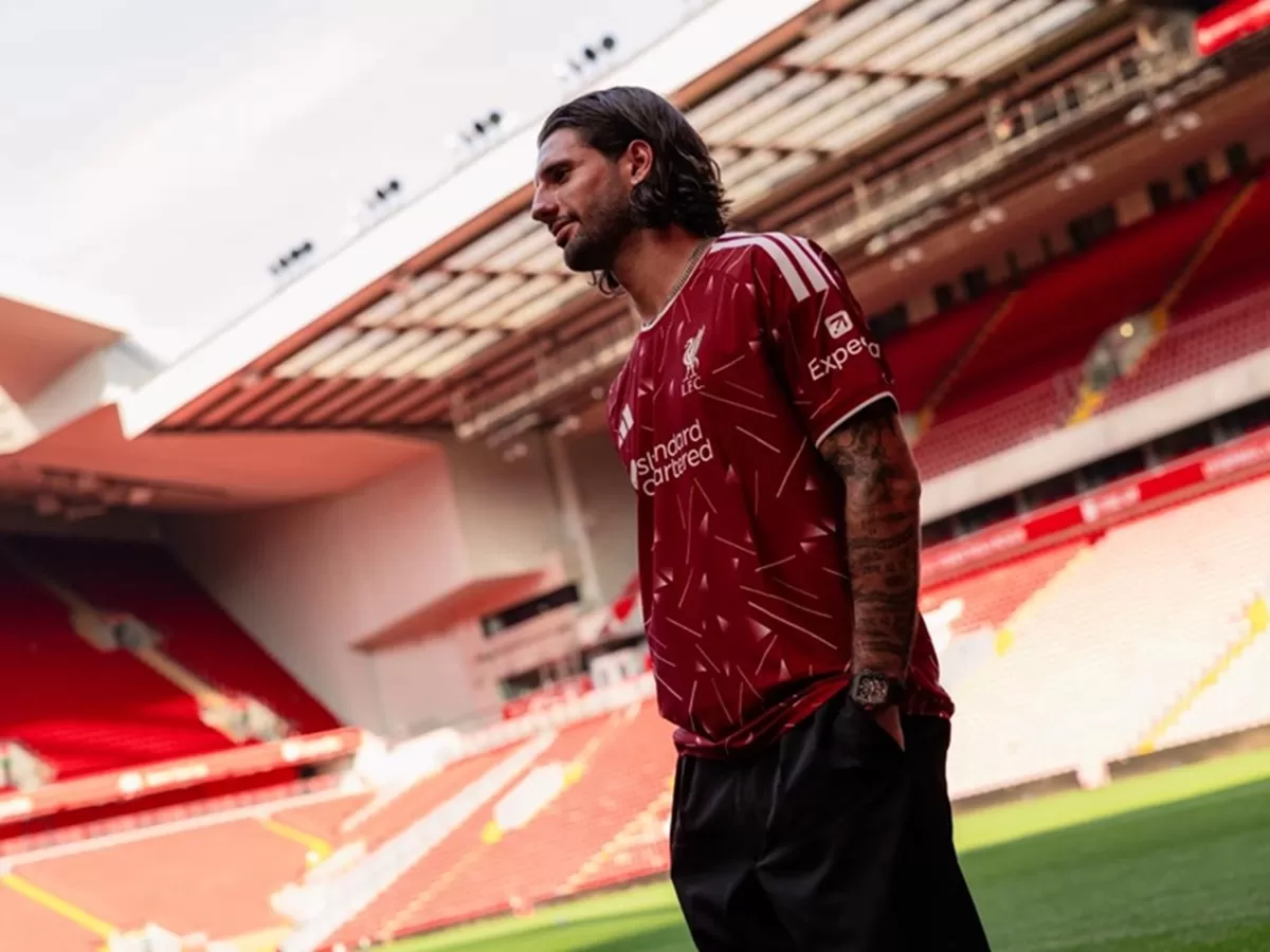 Dominik Szoboszlai bertahan di Liverpool dengan kontrak baru. (Liverpool FC)