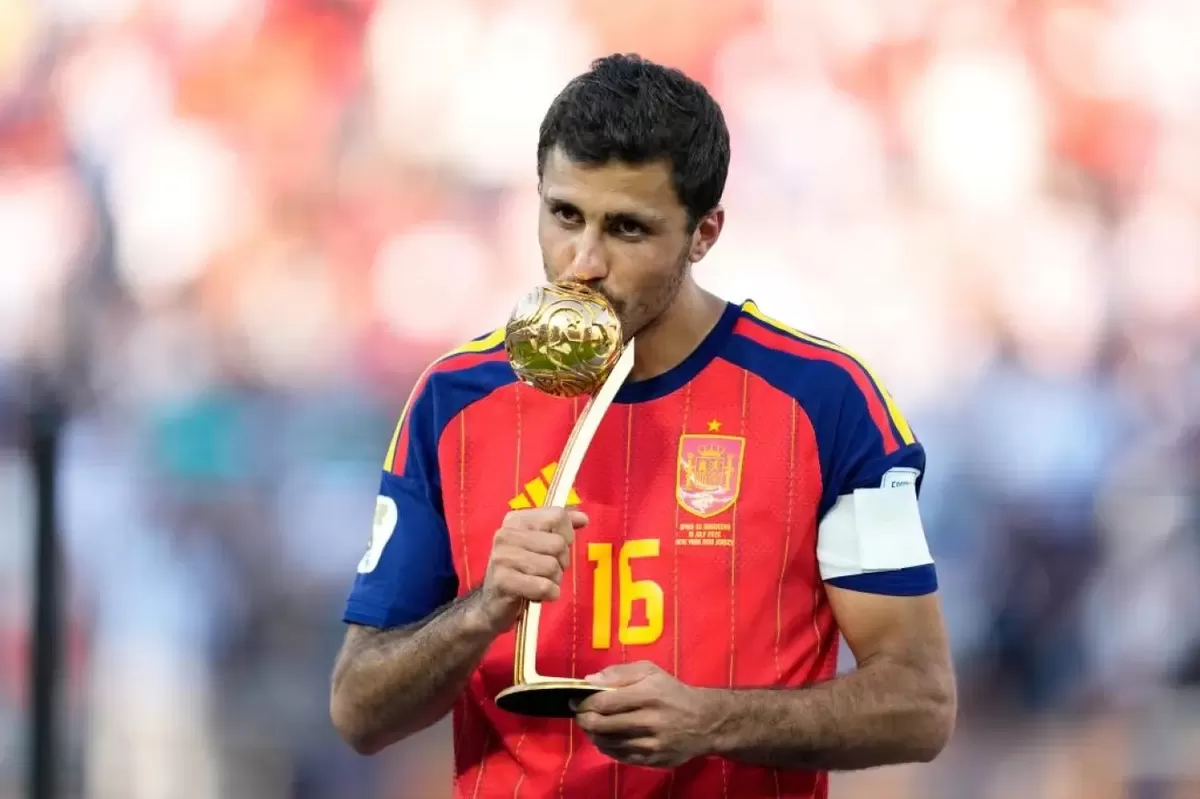 Rodri Hernandez terpilih sebagai pemain terbaik turnamen Piala Dunia 2026.