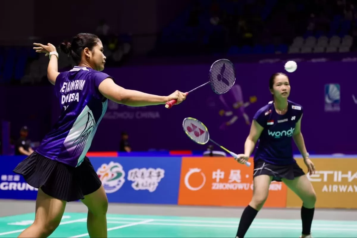 Ganda putri Indonesia Rachel Allessya Rose/Febi Setianingrum mengawali China Open 2026 dengan hasil mengejutkan. Tumbangkan unggulan dua tuk raih tiket 16 besar, Rabu, 22 Juli.