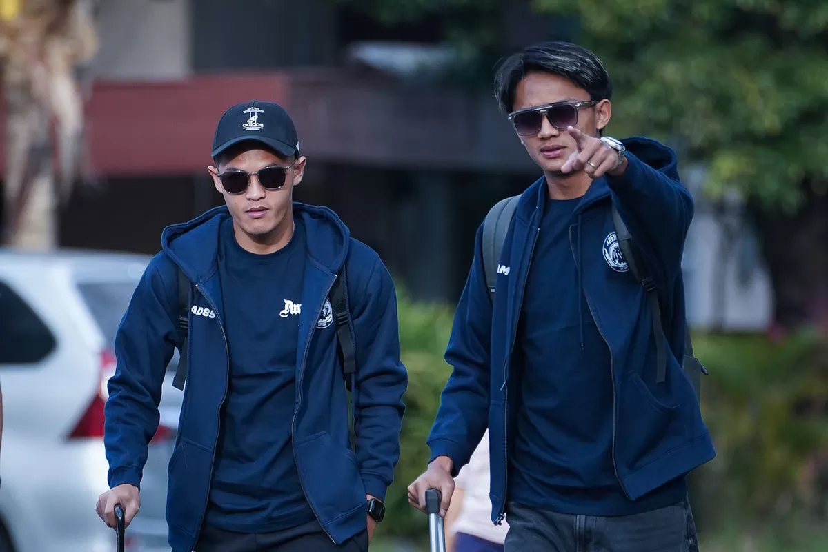 Dua pemain Arema FC yang akan memperkuat tim di Piala Presiden 2026 pada penyisihan Grup A, di Bandung. Arema bidik quintuple champion di turnamen pra-musim ini.