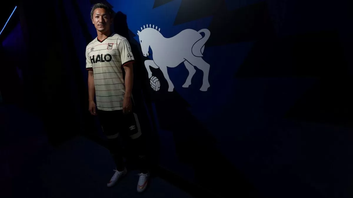 Daizen Maeda akan cicipi kerasnya persaingan di Liga Primer Inggris. (Ipswich Town)