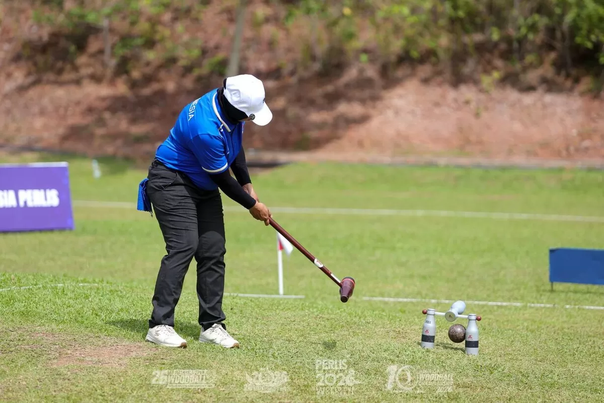 Salah satu atlet Indonesia saat berlaga di penyisihan grup 10th World Cup Woodball Championship 2026 di Perlis, Malaysia, Rabu, 29 Juli.