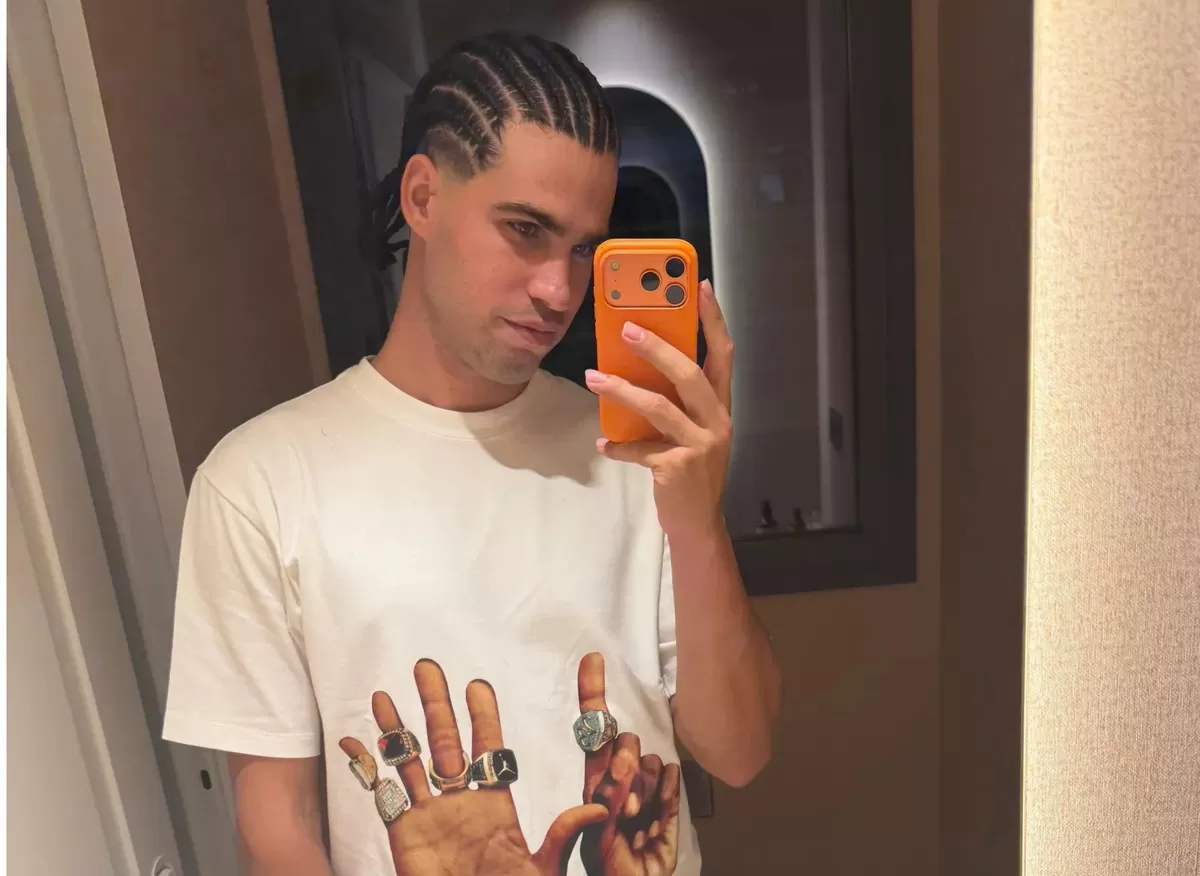 Carlos Alcaraz  memamerkan rambut barunya menjelang US Open (Instagram @carlitosalcarazz)