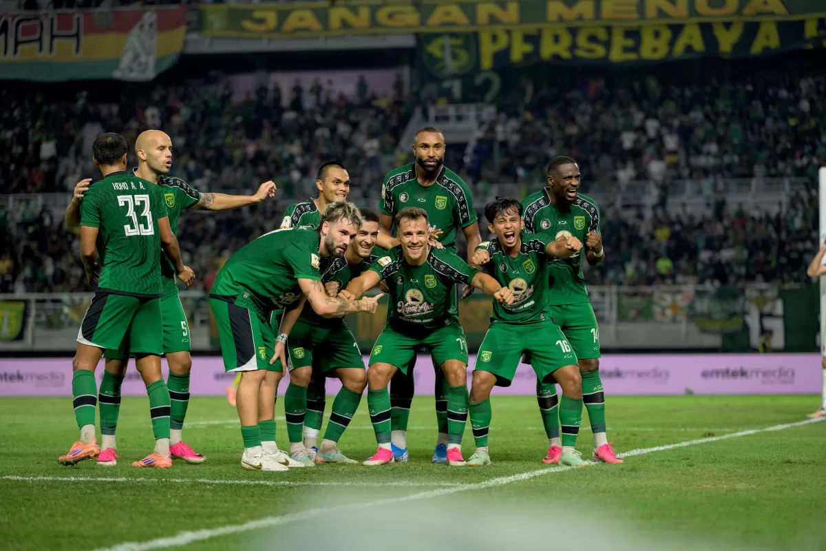 Selebrasi gol Miguel Pereira di laga Persebaya vs Port FC. (Persebaya)