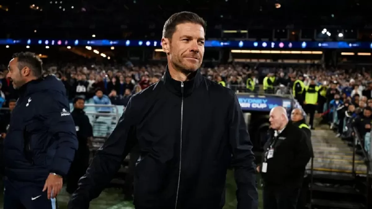 Xabi Alonso melihat potensi besar pada skuad Chelsea.