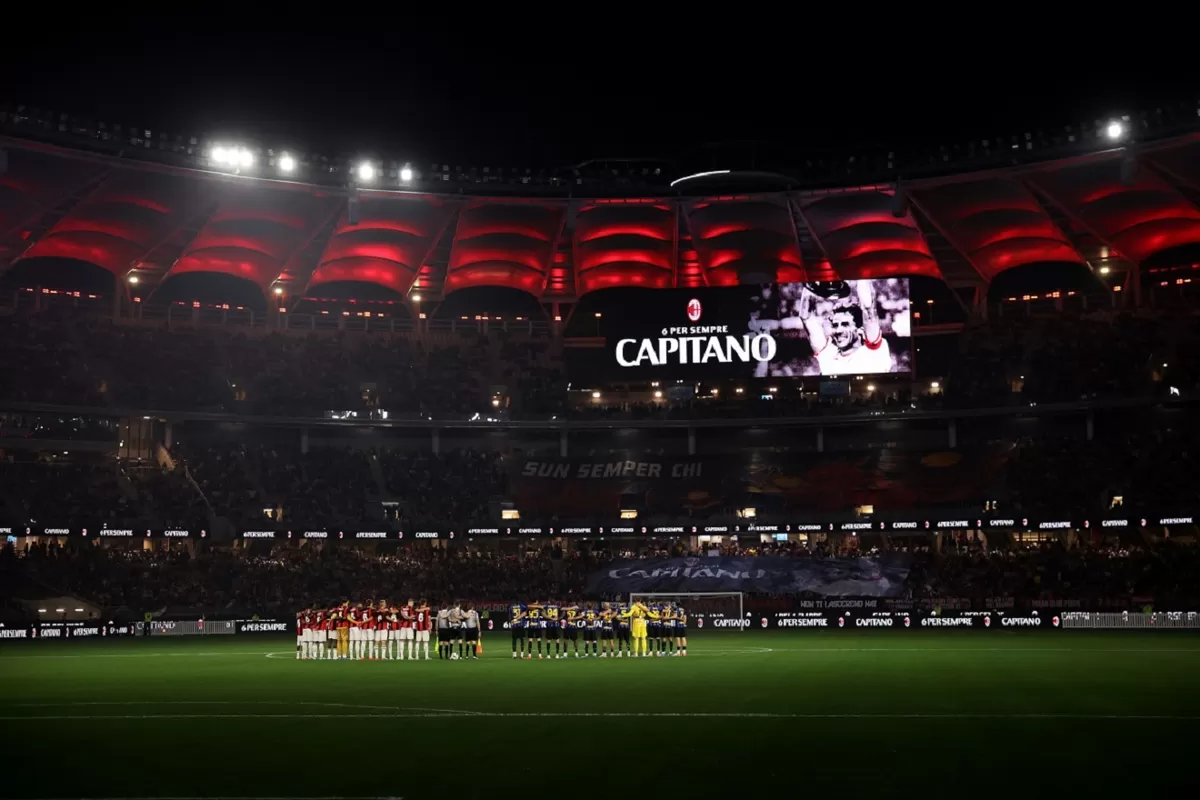 Laga persahabatan Milan v Inter mengenang kapten legendaris Rossoneri, Franco Baresi.