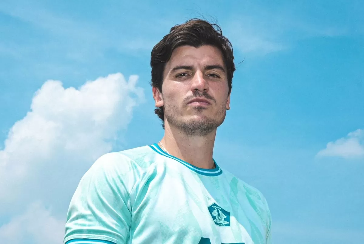 Sergio Castel perkuat lini serang Persik Kediri untuk musim 2026/27. (@persikfcofficial)