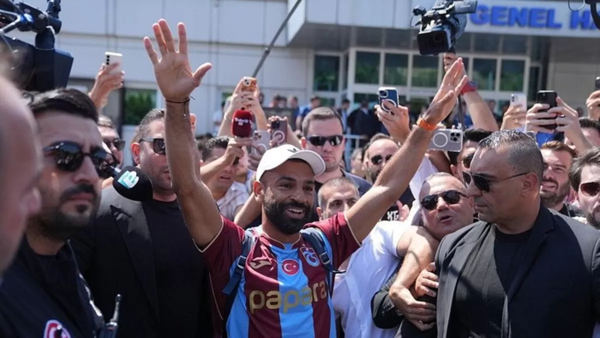 Mohamed Salah resmi berseragam Trabzonspor. (Getty Images)