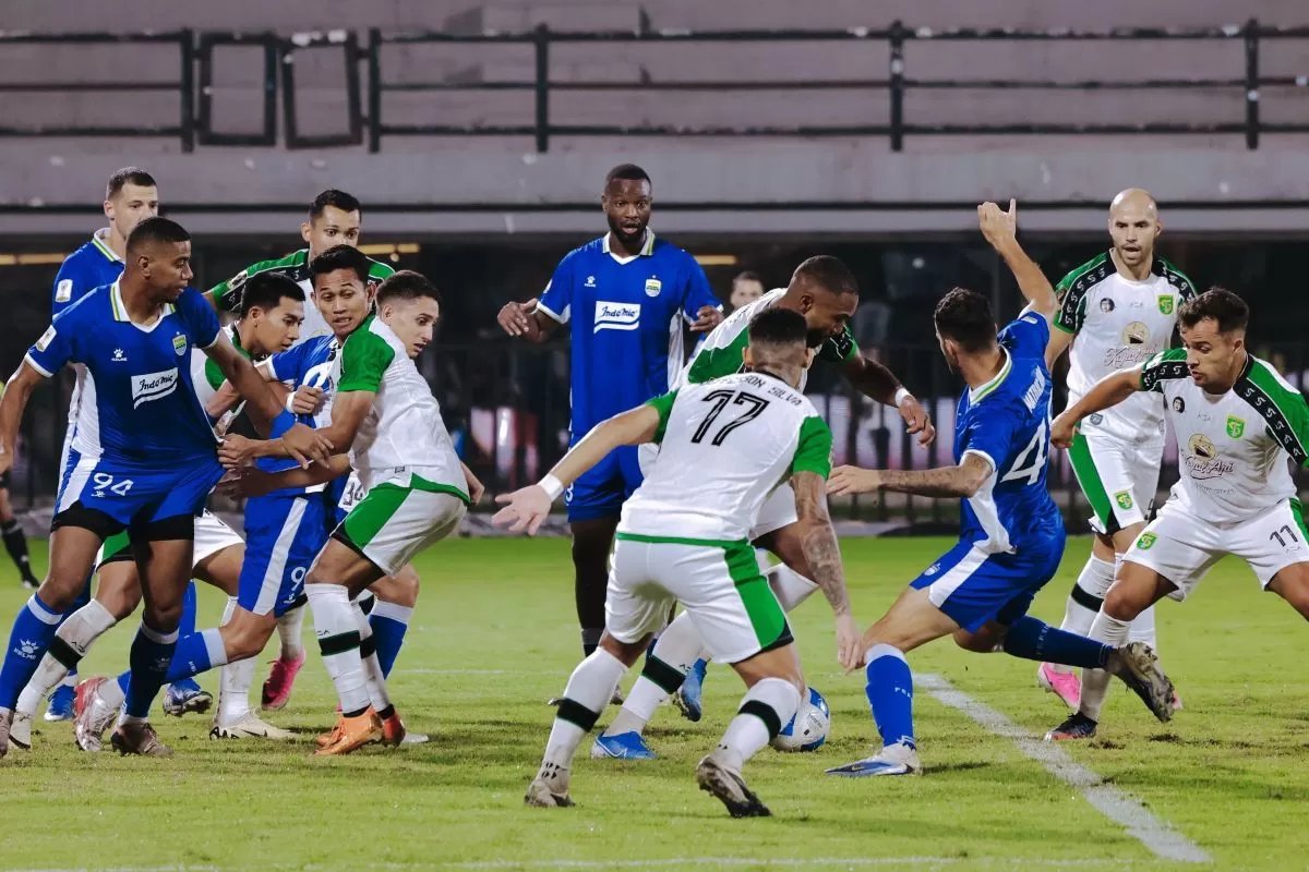 Duel Persib vs Persebaya di final Piala Presiden 2026. (Persib)