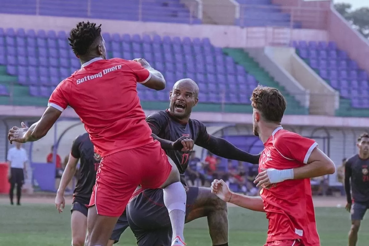 Madura United FC jalani laga uji coba melawanJava United FC. (@java.utd)