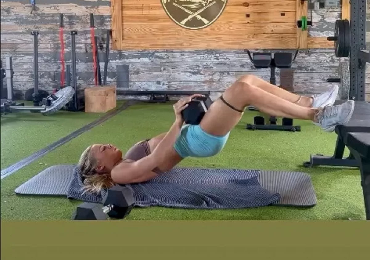 Tunangan Jake Paul, Jutta Leerdam, menjaga kebugaran fisiknya agar tetap prima.