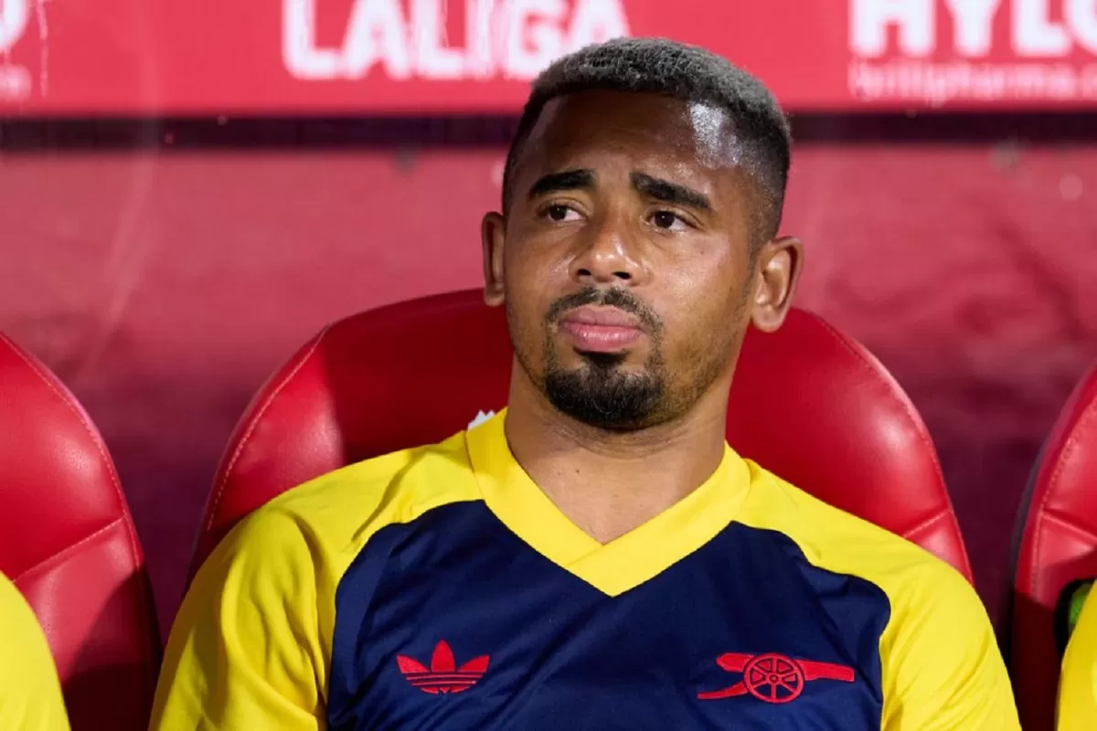 Napoli masih mengincar Gabriel Jesus dari Arsenal, namun perlu melepas pemain terlebih dahulu