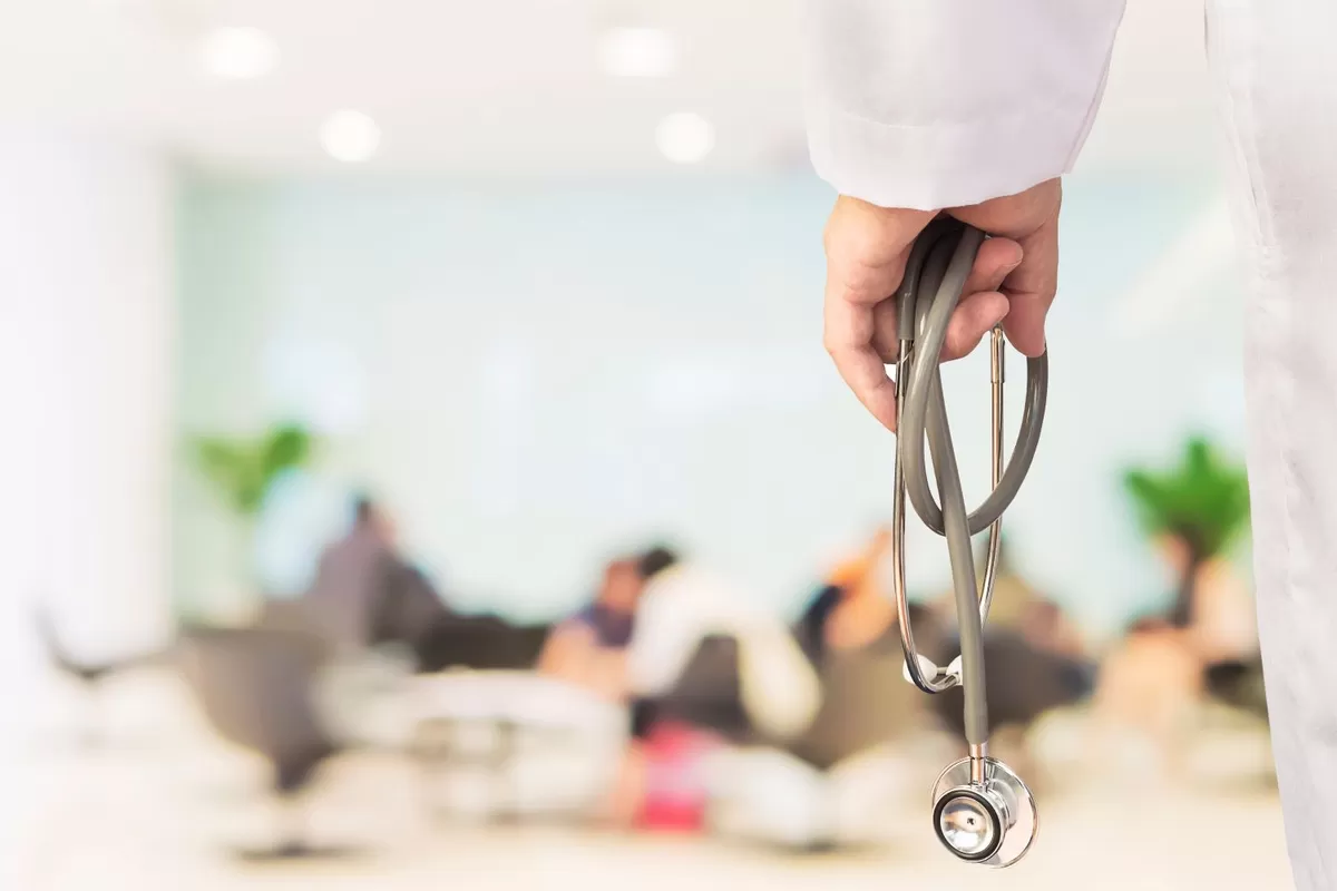 Hepatitis A adalah infeksi virus yang sangat mudah menular. Orang yang terinfeksi biasanya akan merasa tidak enak badan selama beberapa minggu hingga beberapa bulan. (freepik)