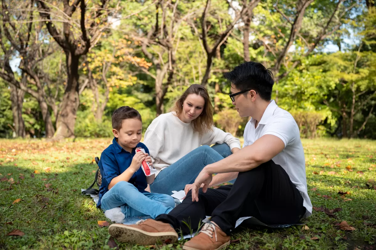 Ilustrasi family time (Magnific/Freepik)
