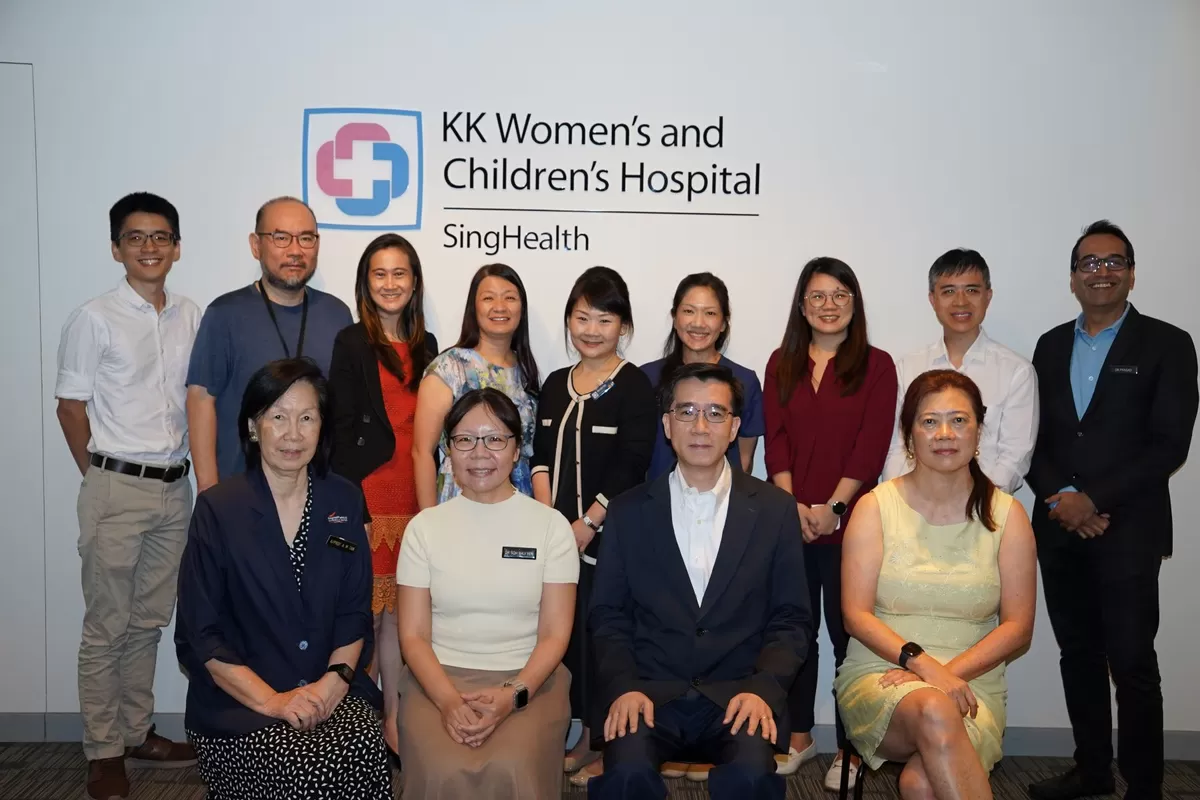 Sebagai salah satu pusat rujukan kanker anak di Asia Tenggara, KKH menghadirkan layanan kanker anak yang menggabungkan teknologi medis mutakhir serta tim multidisiplin yang terspesialisasi (Dok KKH Hospital)