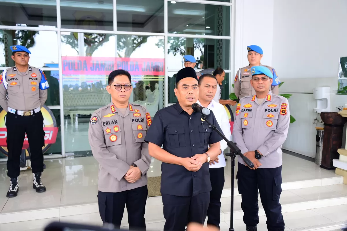 Komisi I DPR Kota Jambi Tinjau Langsung Penanganan Kasus Asusila di Polda Jambi. (Doc. Humas Polda Jambi)
