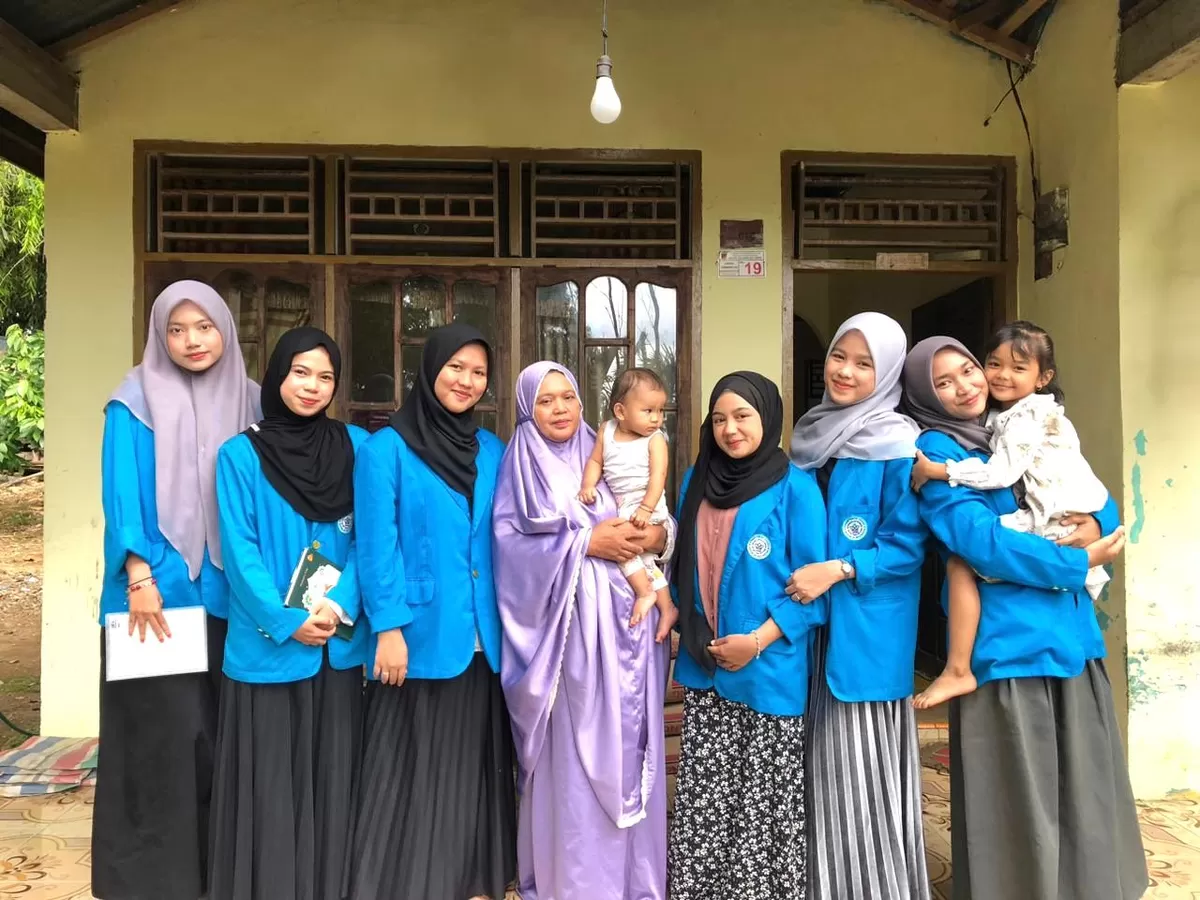 Ketua HMPS Ilmu Perpustakaan UIN STS Jambi Jadi Relawan Satgas Bencana.(Doc.UIN STS Jambi)