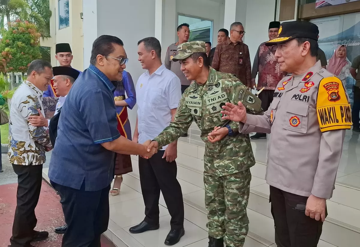 Danrem 042/Gapu Sambut Kunker Komisi II DPR RI di Jambi. (Doc. Penrem 042/Gapu)