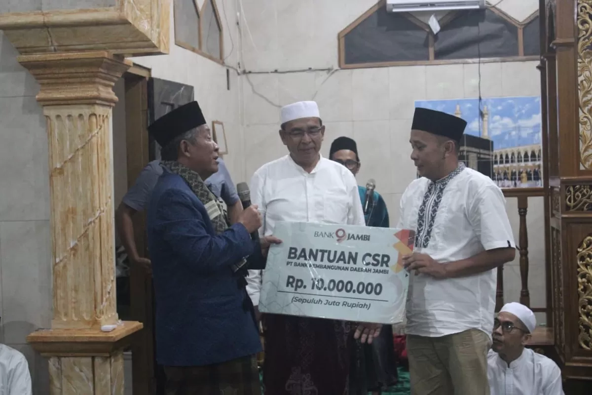 Wagub Sani Safari Ramadhan di Batang Hari. (Doc.. Diskominfo Provinsi Jambi)