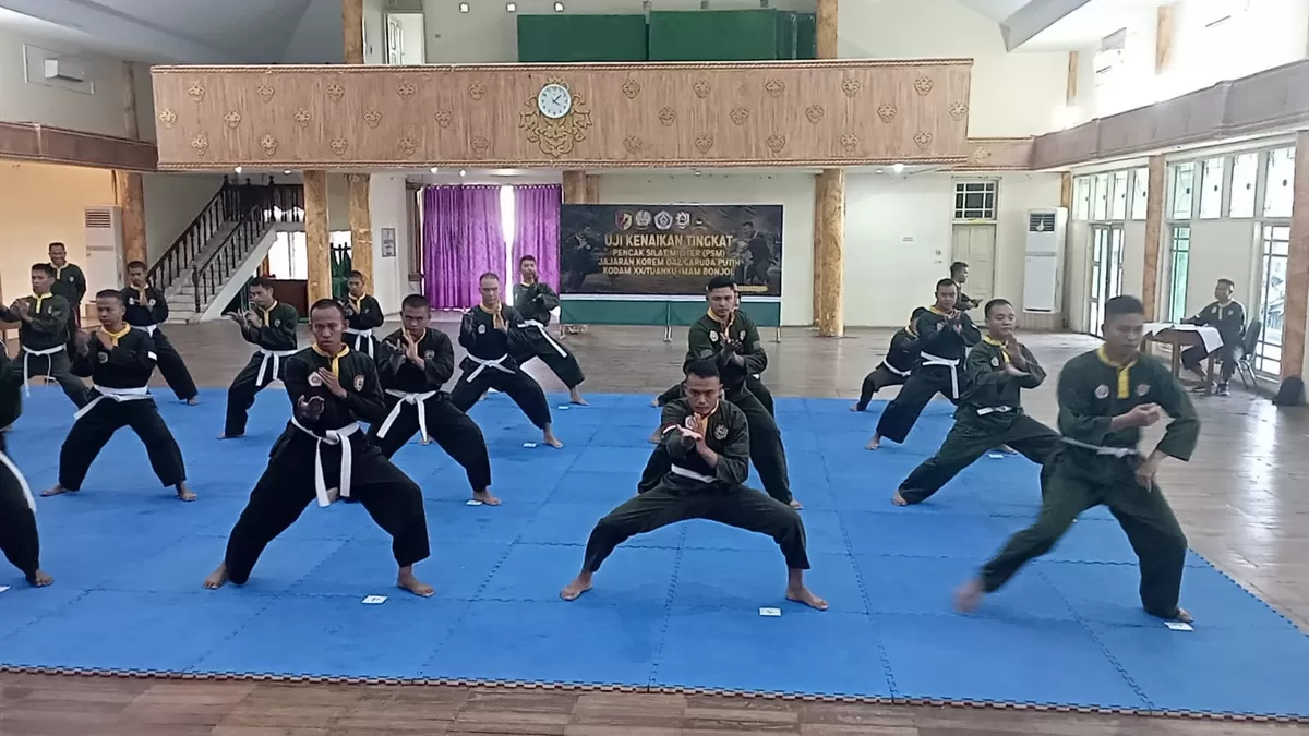 Kajasdam XX/TIB Pantau Ujian Kenaikan Sabuk PSM. (Doc. Penrem 042/Gapu)