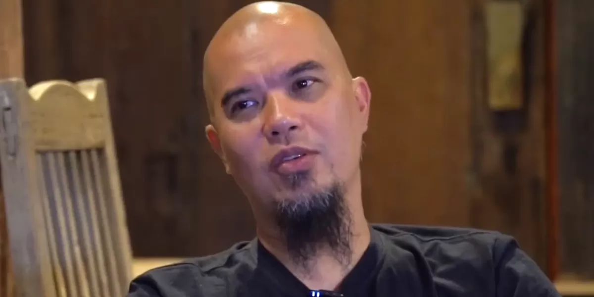 Ahmad Dhani berani sebut nama Inara Rusli saat tampil bersama Dewa (Foto: Gorajuara/ Tangkap layar YouTube NGOBROL ASIX)