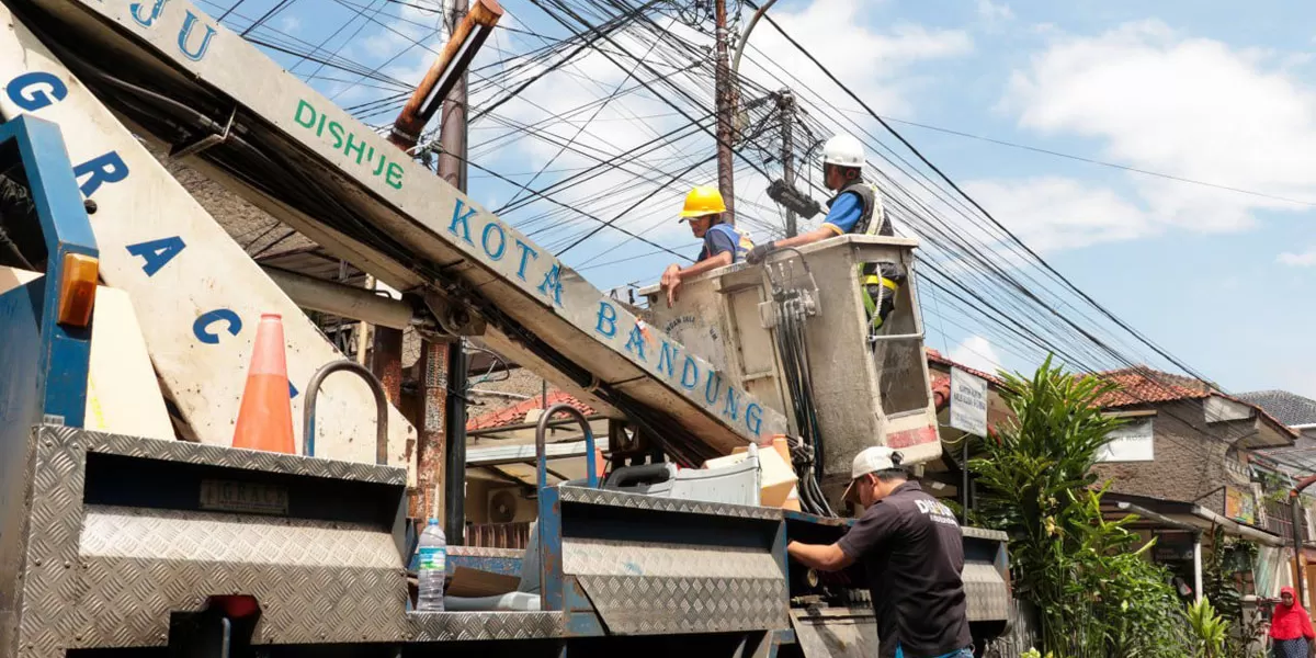 Wali Kota Bandung, Muhammad Farhan inisiasi program beautifikasi guna mempercantik kota (Foto: Dok. Diskominfo Kota Bandung)